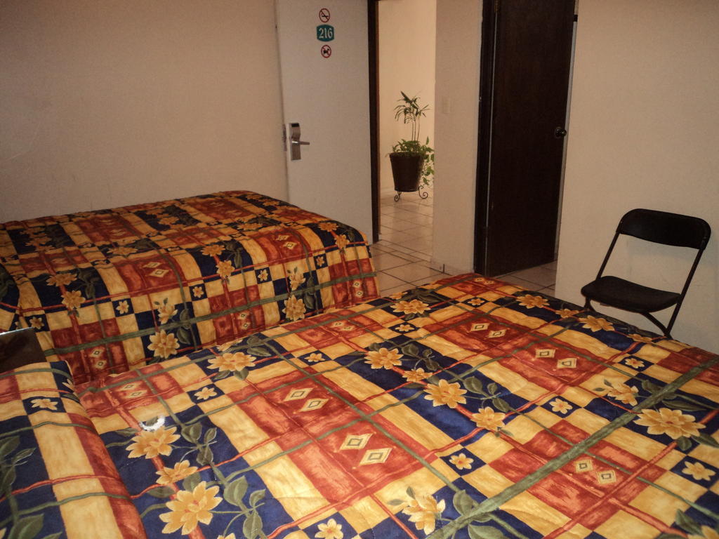 Hotel California ナボホア エクステリア 写真